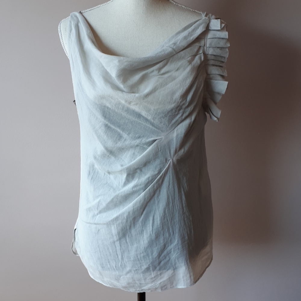 Hoss Intropia layered top